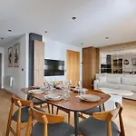 Appartement Design Au Coeur Du Sentier